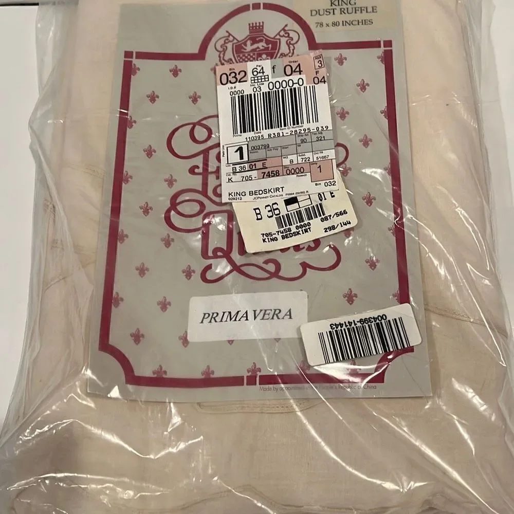 Vintage Estate Quilts King Dust Ruffle NWT Embroidered